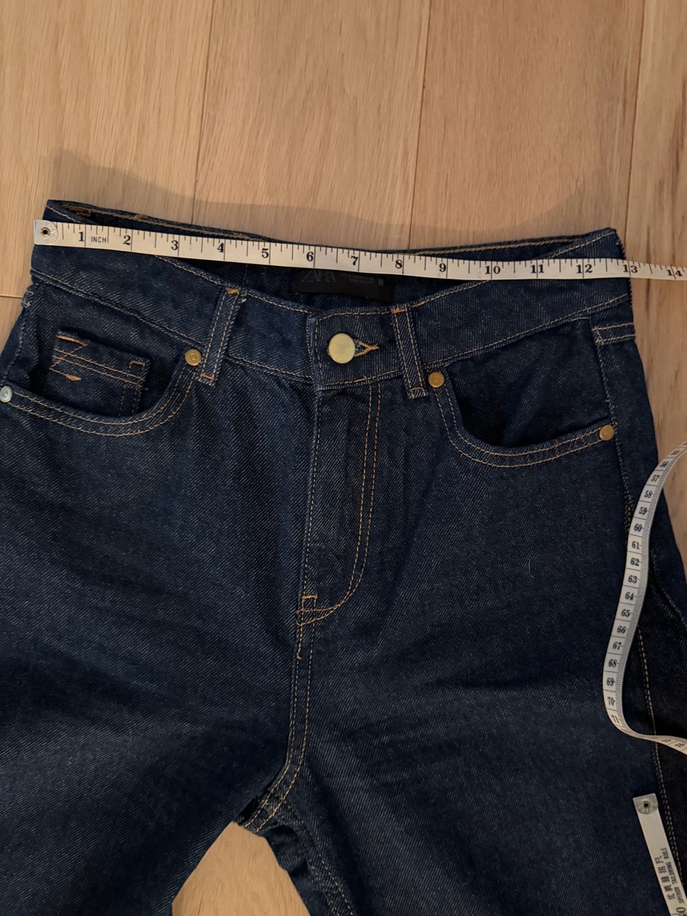 Zara NWOT flattering 2 tone straight leg jeans - Picture 4 of 16